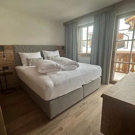 Samnaun, Chaletdmot Appartamento *